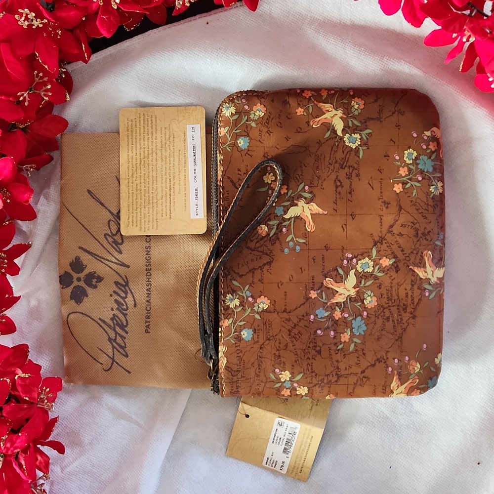 Patricia Nash floral map wrsiteltLAST DAY SALE 🤑🤑🤑